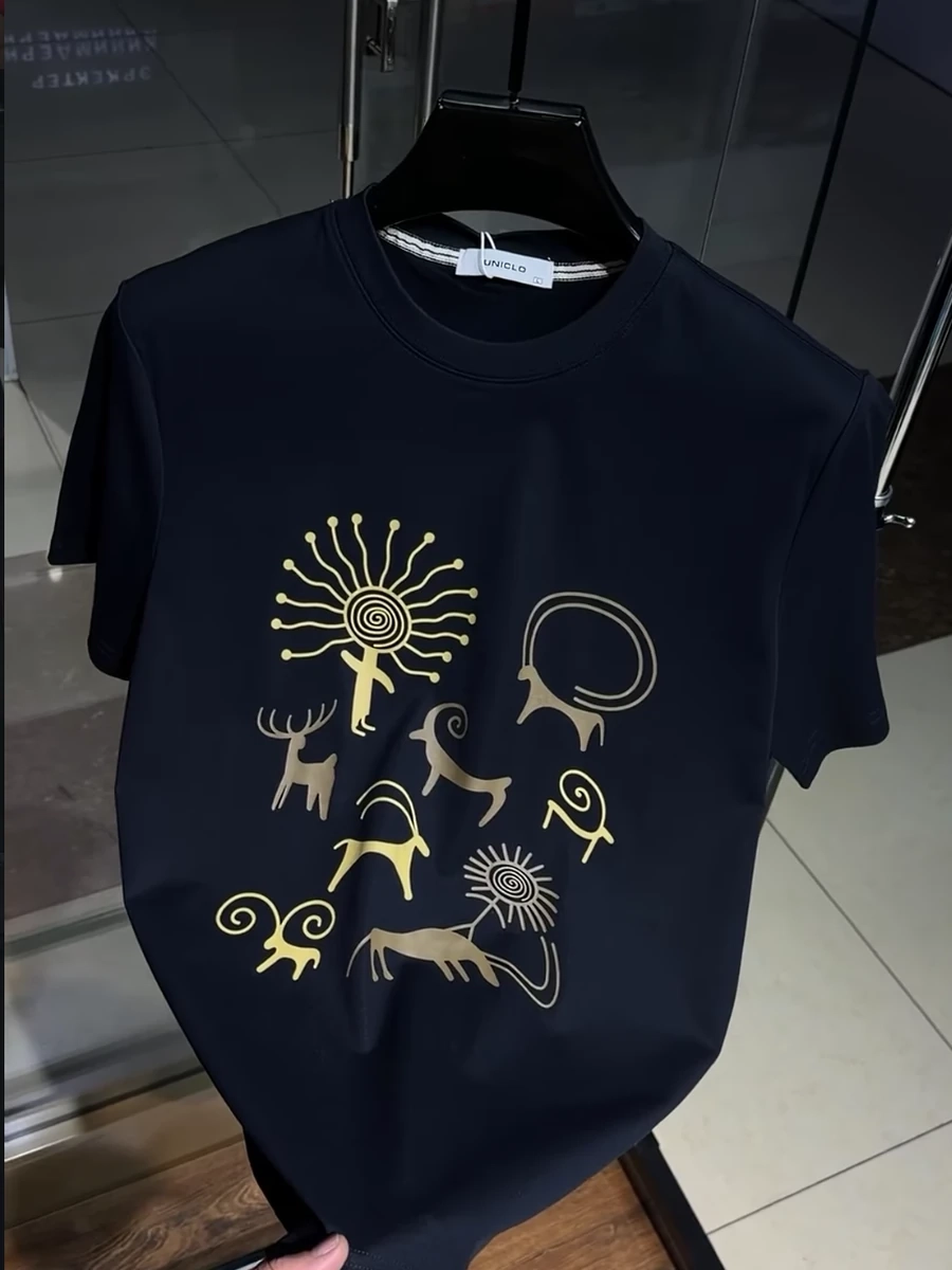 Мужская черная футболка с орнаментом – стильный этно-дизайн, премиум качество