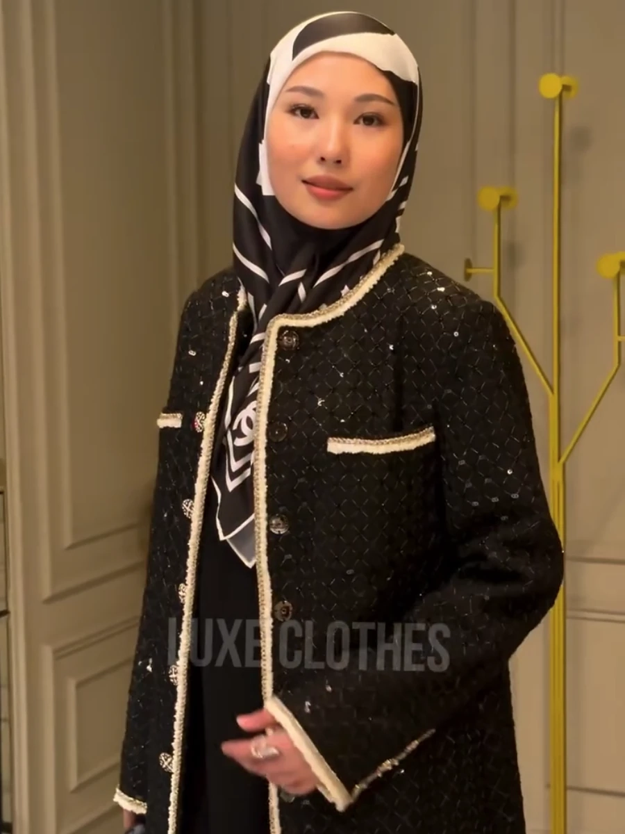 Эксклюзивный черный пиджак-платье от бренда MAJOR