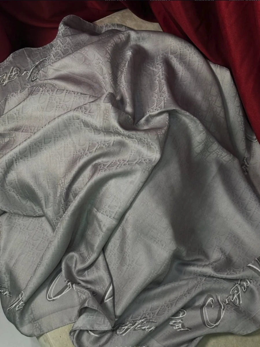 Серый однотонный платок под бренд атлас - твиль