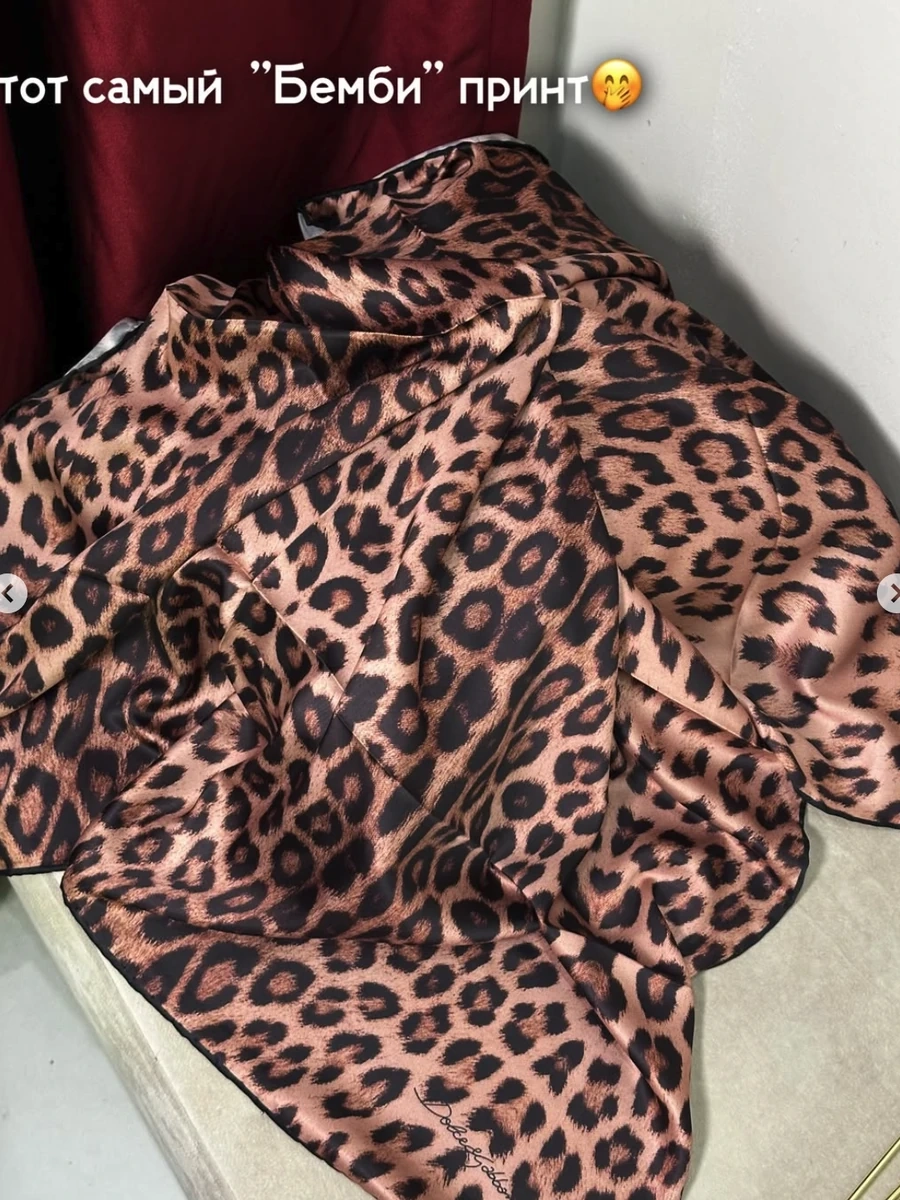 Платок с "Бемби" принтом 90/90