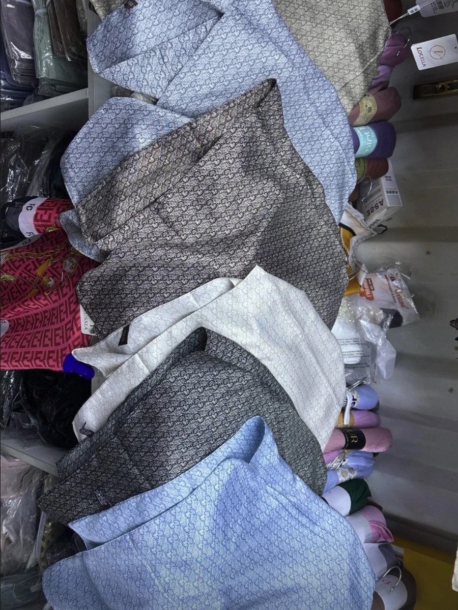 Атласные платки 90/90