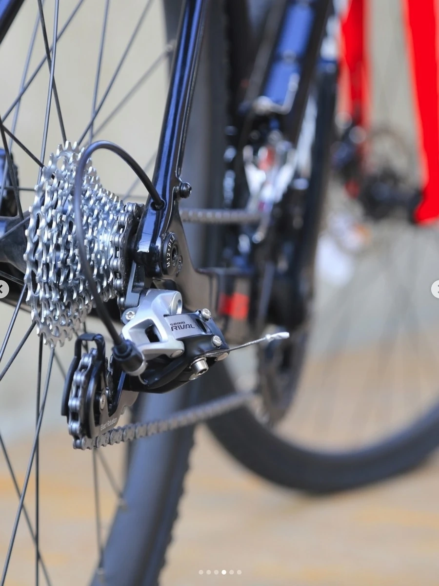 Гравийный велосипед Switch Carbon oт Titan Racing