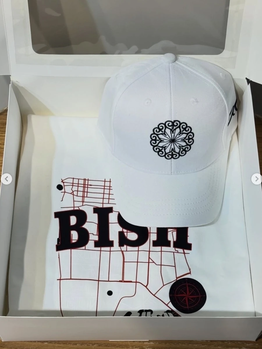 Подарочный этно набор - футболка из хлопка и кепка